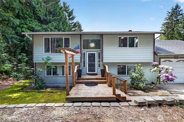 4216 W Tapps Drive E, Lake Tapps, WA 98391