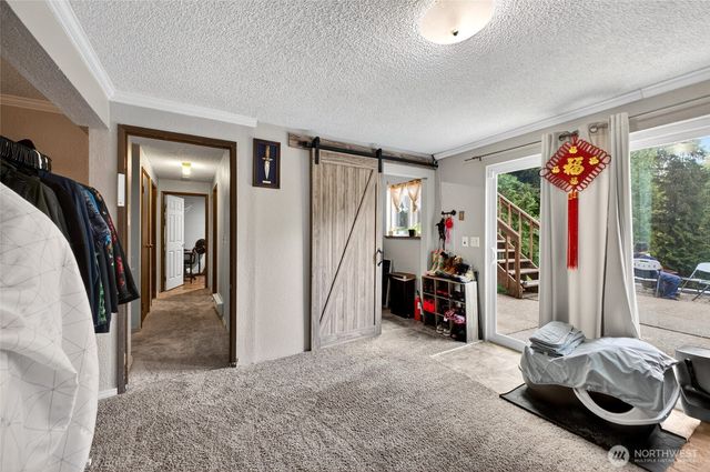 4216 W Tapps Drive E, Lake Tapps, WA 98391