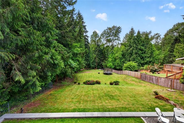 4216 W Tapps Drive E, Lake Tapps, WA 98391