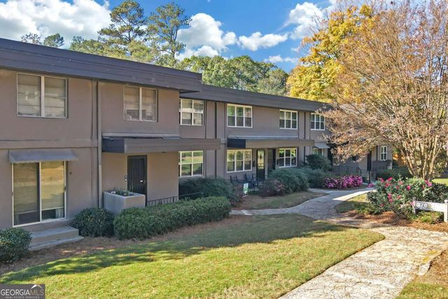 276 LAKEMOORE Drive NE E, Atlanta, GA 30342