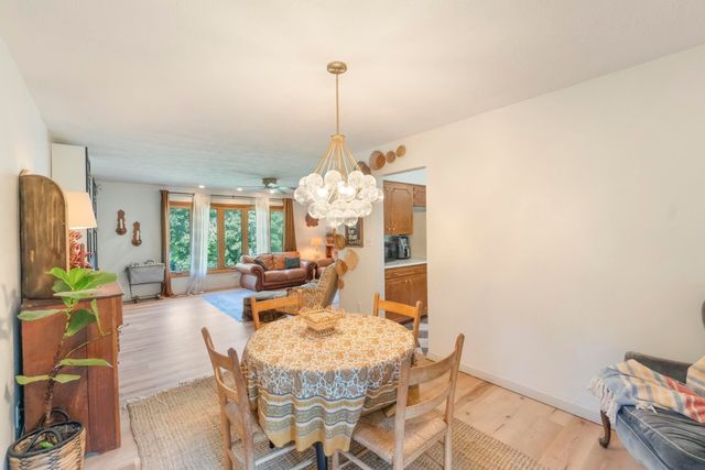 1117 Woodring Drive, Waverly, IA 50677