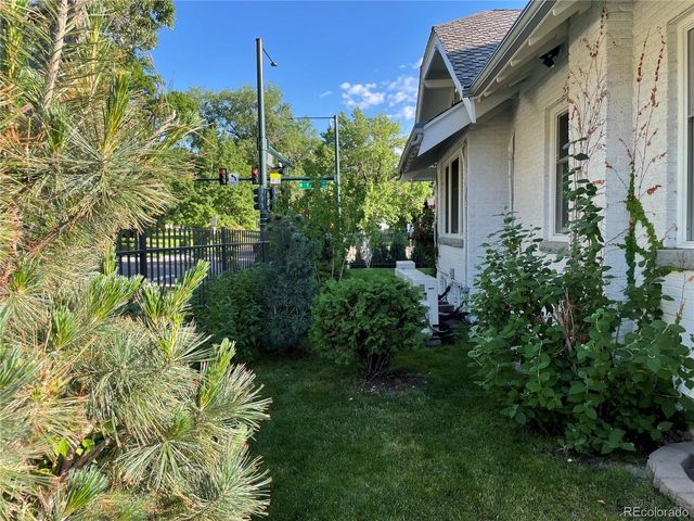 1133 E Virginia Avenue B, Denver, CO 80209