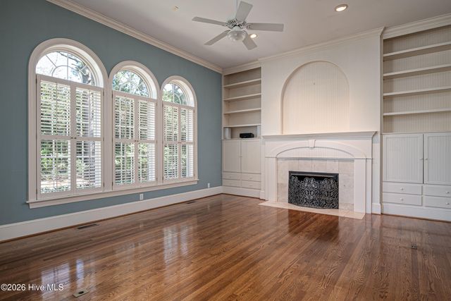 3001 Westview Drive, Greenville, NC 27834