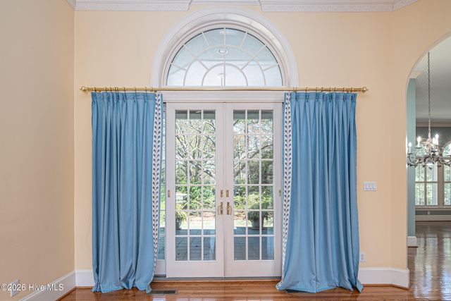 3001 Westview Drive, Greenville, NC 27834