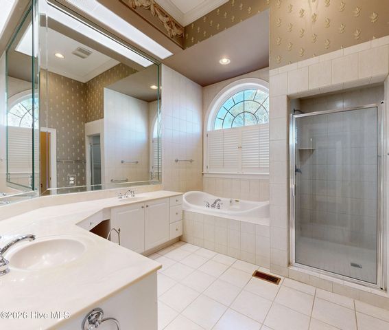 3001 Westview Drive, Greenville, NC 27834