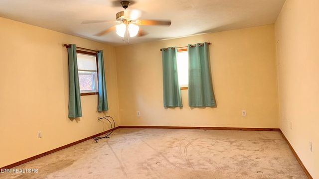 355 Laurel Way, Cosby, TN 37722