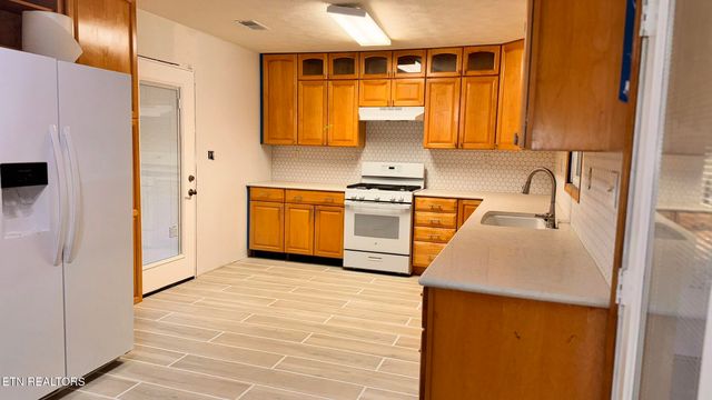 355 Laurel Way, Cosby, TN 37722