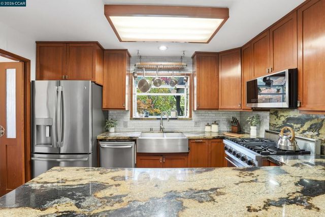 419 Kingsley Ct, Pleasant Hill, CA 94523