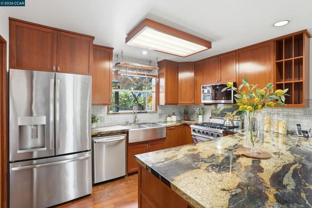 419 Kingsley Ct, Pleasant Hill, CA 94523
