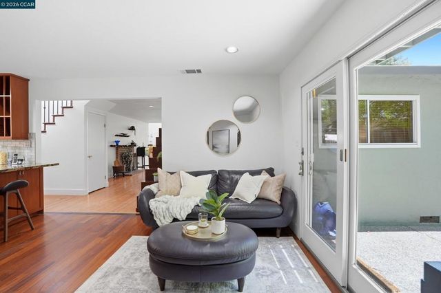 419 Kingsley Ct, Pleasant Hill, CA 94523