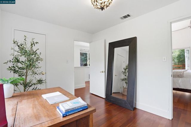 419 Kingsley Ct, Pleasant Hill, CA 94523