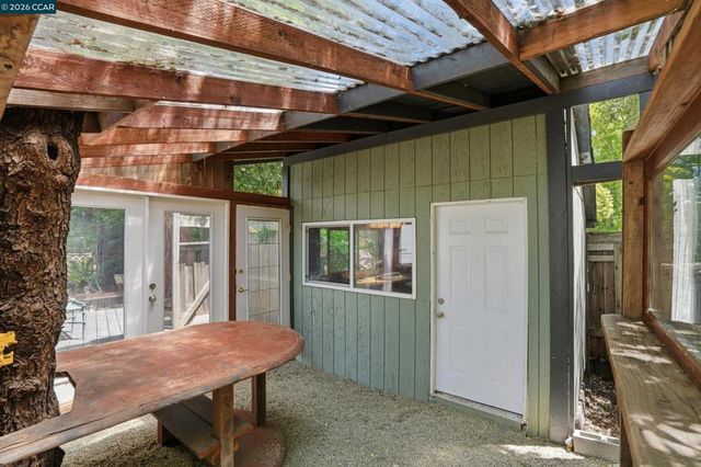 419 Kingsley Ct, Pleasant Hill, CA 94523