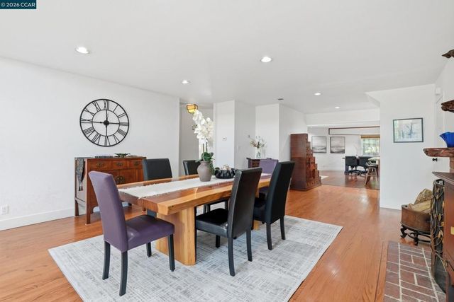 419 Kingsley Ct, Pleasant Hill, CA 94523