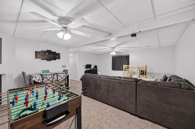 1240 S Todd Ct, Wichita, KS 67207