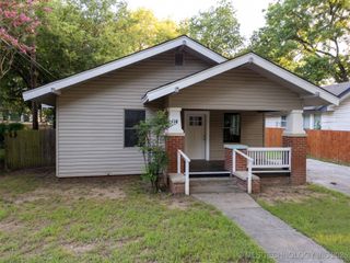 114 8th NW, Ardmore, OK 73401