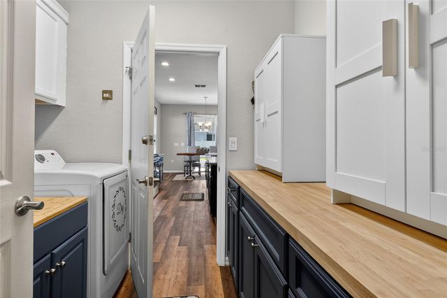 8271 WILDER LOOP, Lakeland, FL 33809