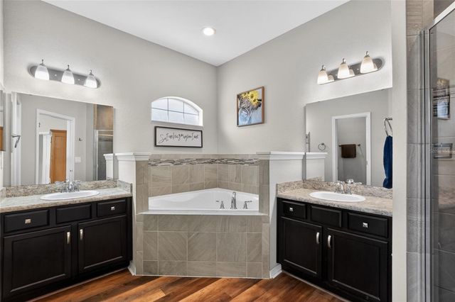 8271 WILDER LOOP, Lakeland, FL 33809