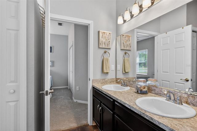 8271 WILDER LOOP, Lakeland, FL 33809