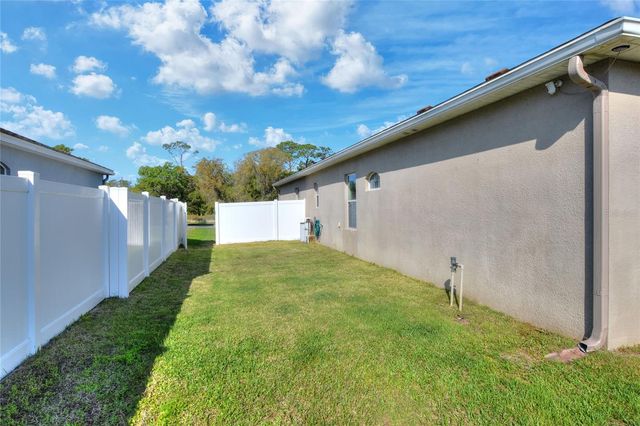 8271 WILDER LOOP, Lakeland, FL 33809