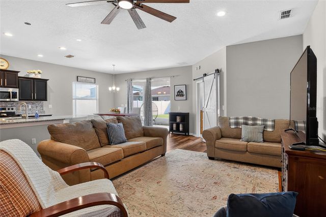 8271 WILDER LOOP, Lakeland, FL 33809