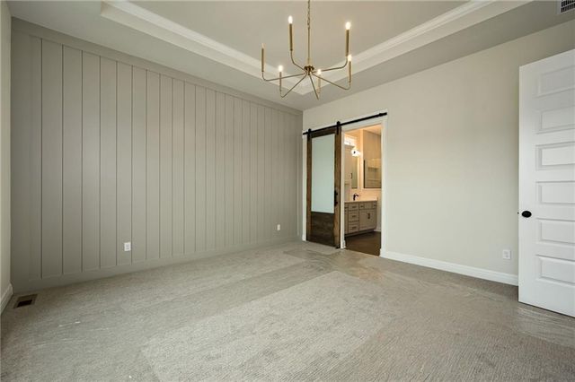 300 NW Earle Lane, Lee's Summit, MO 64081