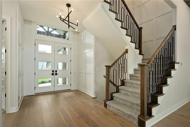 300 NW Earle Lane, Lee's Summit, MO 64081