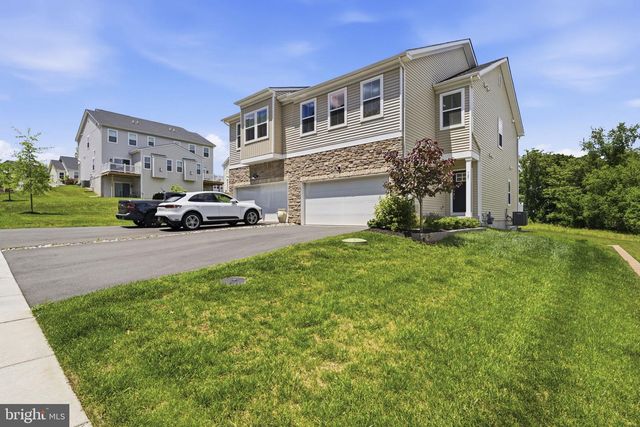 727 HUNSBERGER RD, Spring City, PA 19475