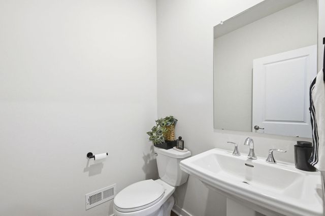 727 HUNSBERGER RD, Spring City, PA 19475