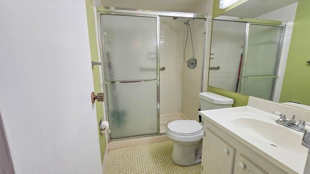 2650 NW 49th Avenue 318, Lauderdale Lakes, FL 33313
