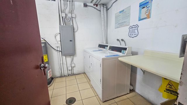 2650 NW 49th Avenue 318, Lauderdale Lakes, FL 33313