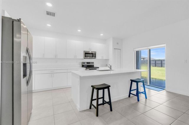 17029 SW 292nd St, Homestead, FL 33030