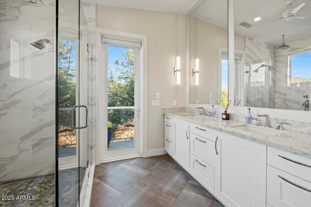 4830 E Mcdonald Drive, Paradise Valley, AZ 85253