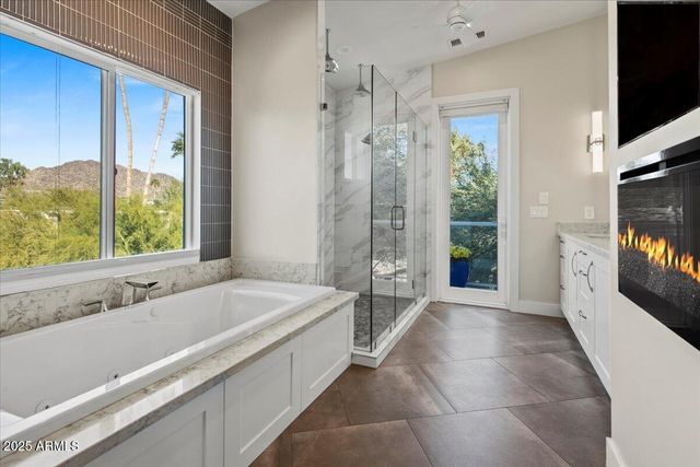 4830 E Mcdonald Drive, Paradise Valley, AZ 85253