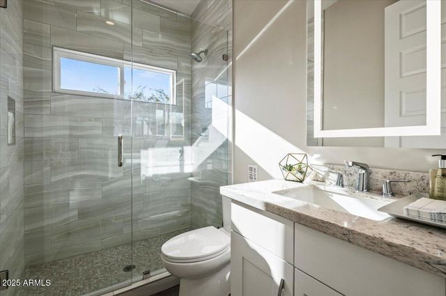 4830 E Mcdonald Drive, Paradise Valley, AZ 85253