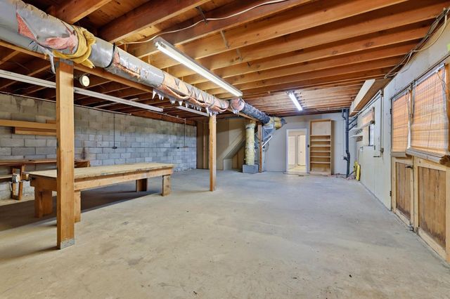 5311 Andrews Ln, Camino, CA 95709