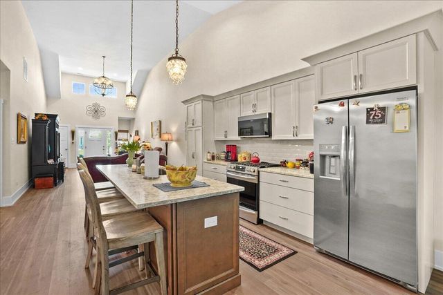 9167 Hickory Place, St. John, IN 46373