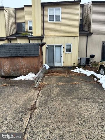 3 MARKEL RD, Malvern, PA 19355