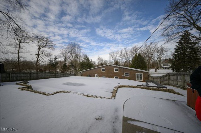 730 Vincent Road NW, North Canton, OH 44720