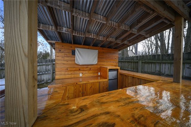 730 Vincent Road NW, North Canton, OH 44720