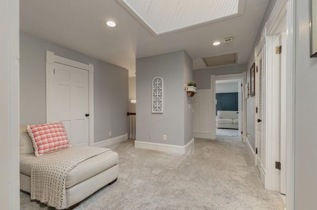 240 Iron Oaks Drive, Ozark, MO 65721