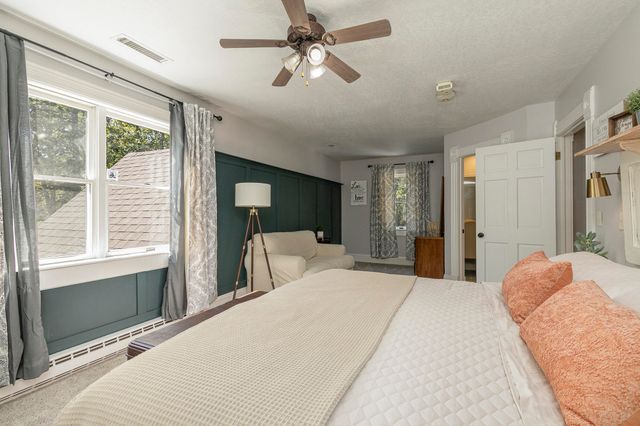 240 Iron Oaks Drive, Ozark, MO 65721