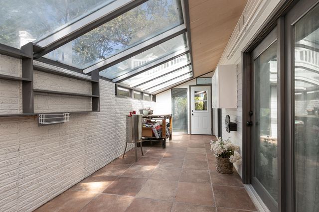 240 Iron Oaks Drive, Ozark, MO 65721