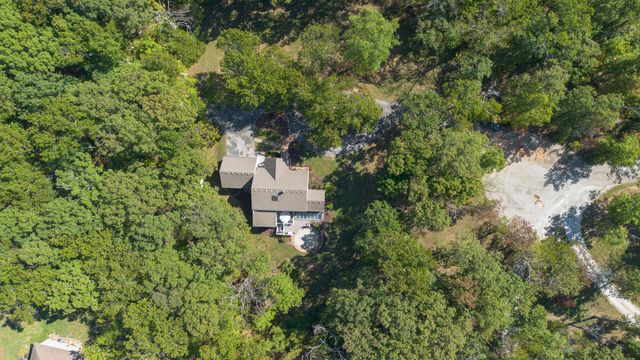 240 Iron Oaks Drive, Ozark, MO 65721