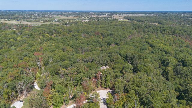 240 Iron Oaks Drive, Ozark, MO 65721