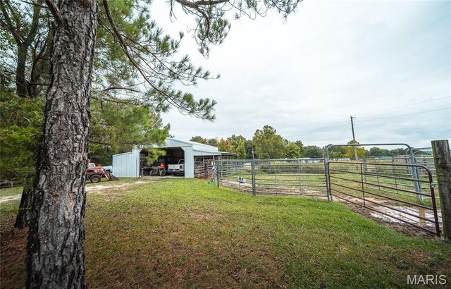 30131 Ranch Lane, Richland, MO 65556