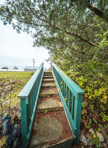 30131 Ranch Lane, Richland, MO 65556