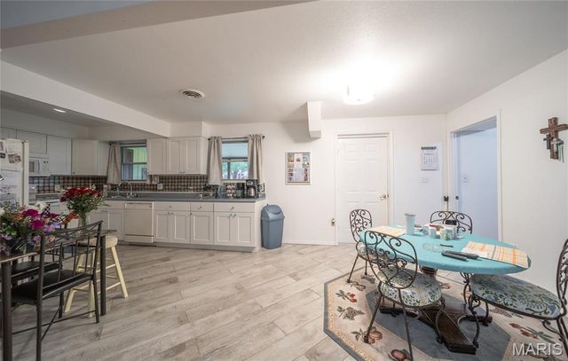 30131 Ranch Lane, Richland, MO 65556