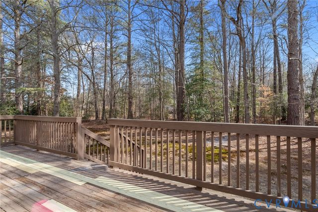 2013 Hunton Commons Ln, Henrico, VA 23059