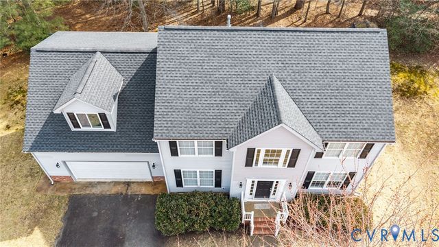 2013 Hunton Commons Ln, Henrico, VA 23059