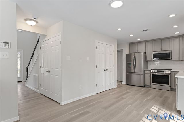 2013 Hunton Commons Ln, Henrico, VA 23059